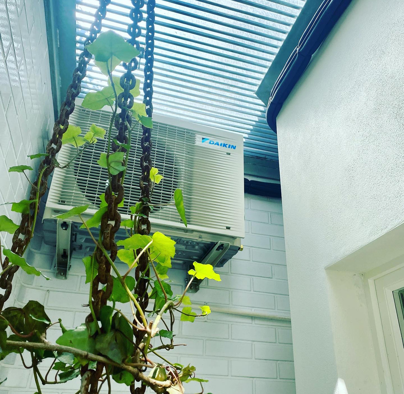 air conditioning lift commercial
