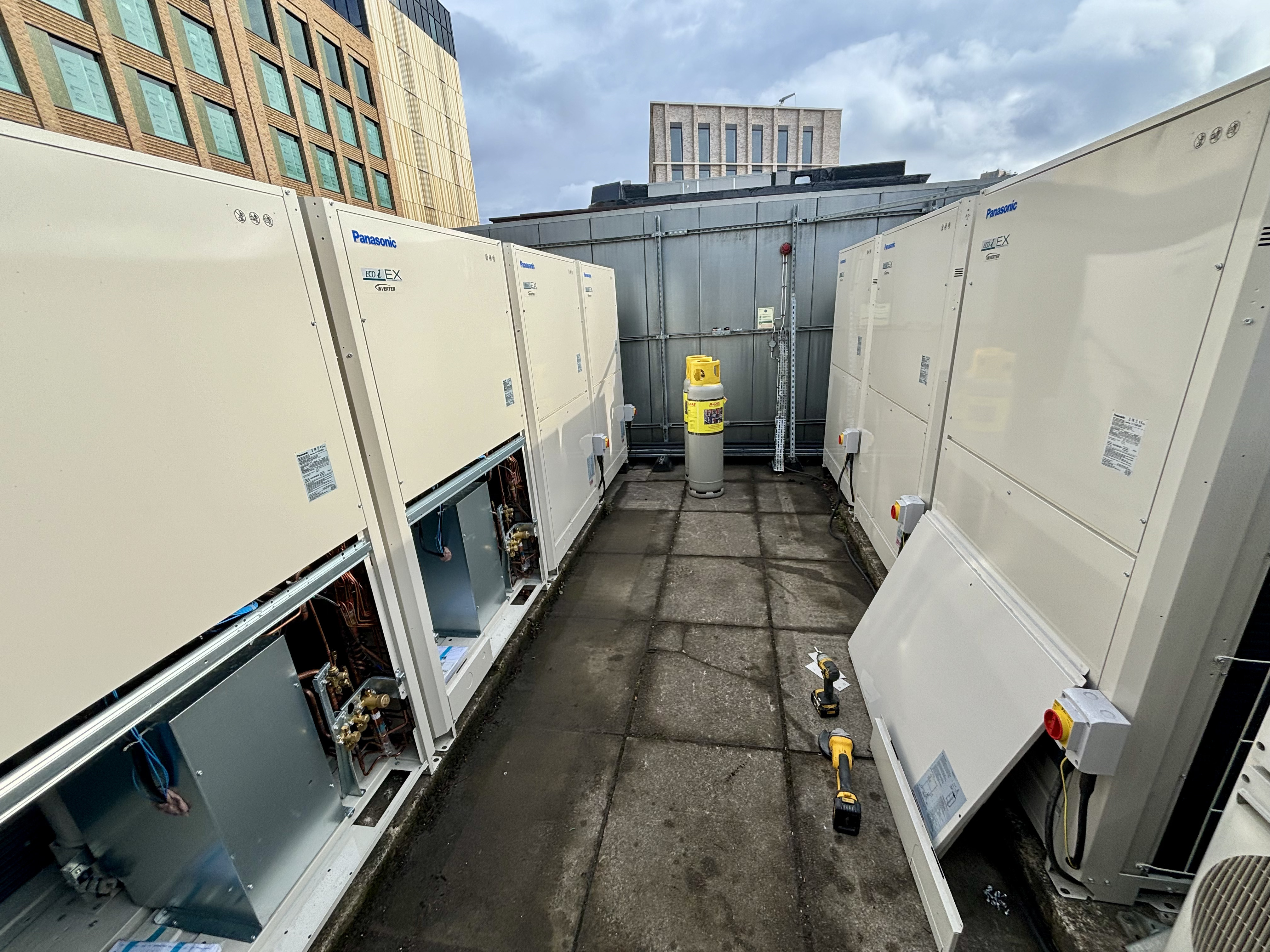 Commercial air conditioning repairs Caterham